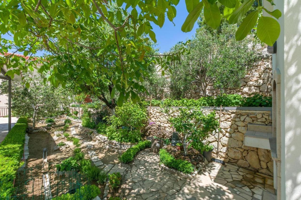 Villa Maria جيسينتسي المظهر الخارجي الصورة
