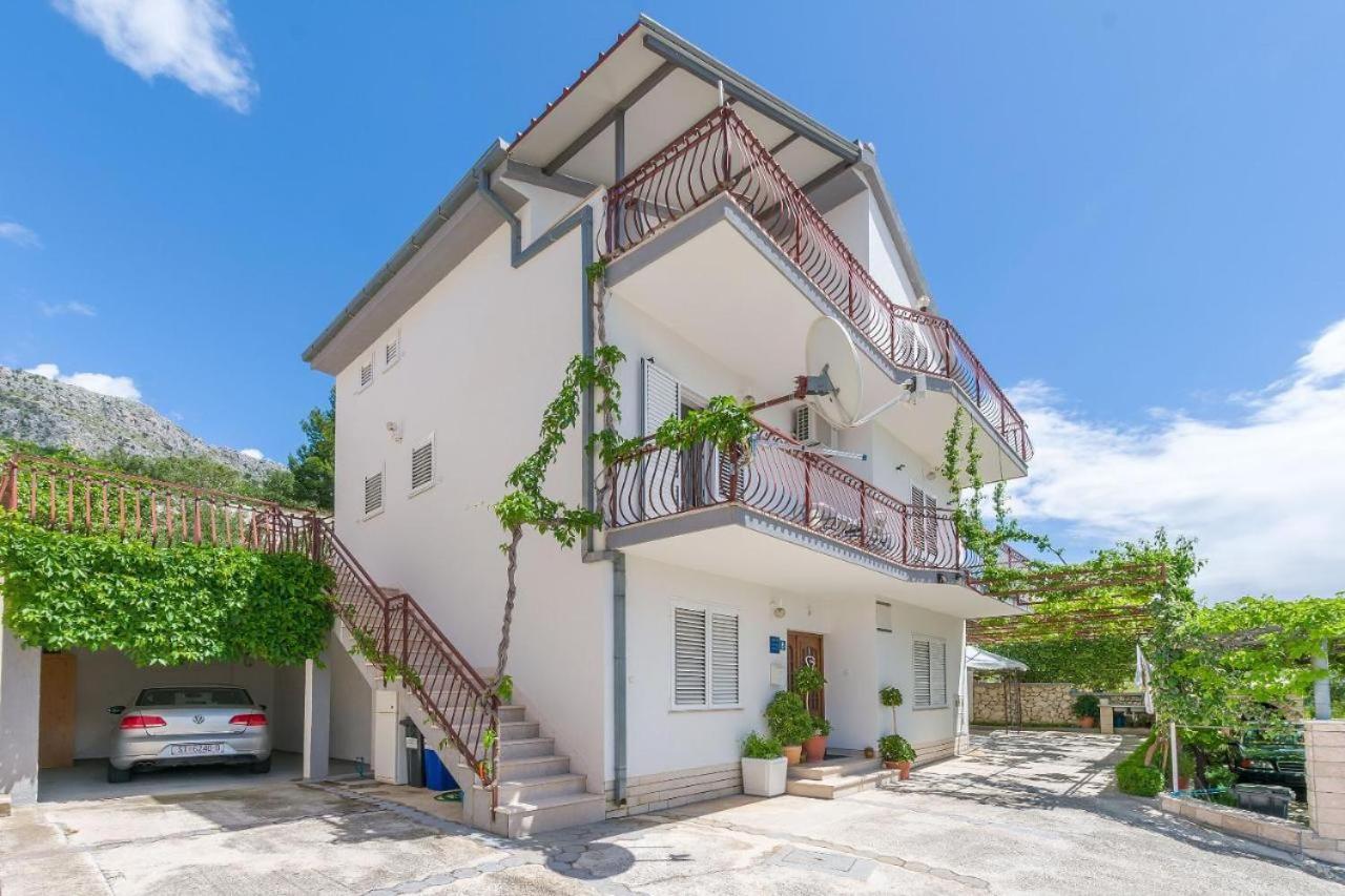 Villa Maria جيسينتسي المظهر الخارجي الصورة