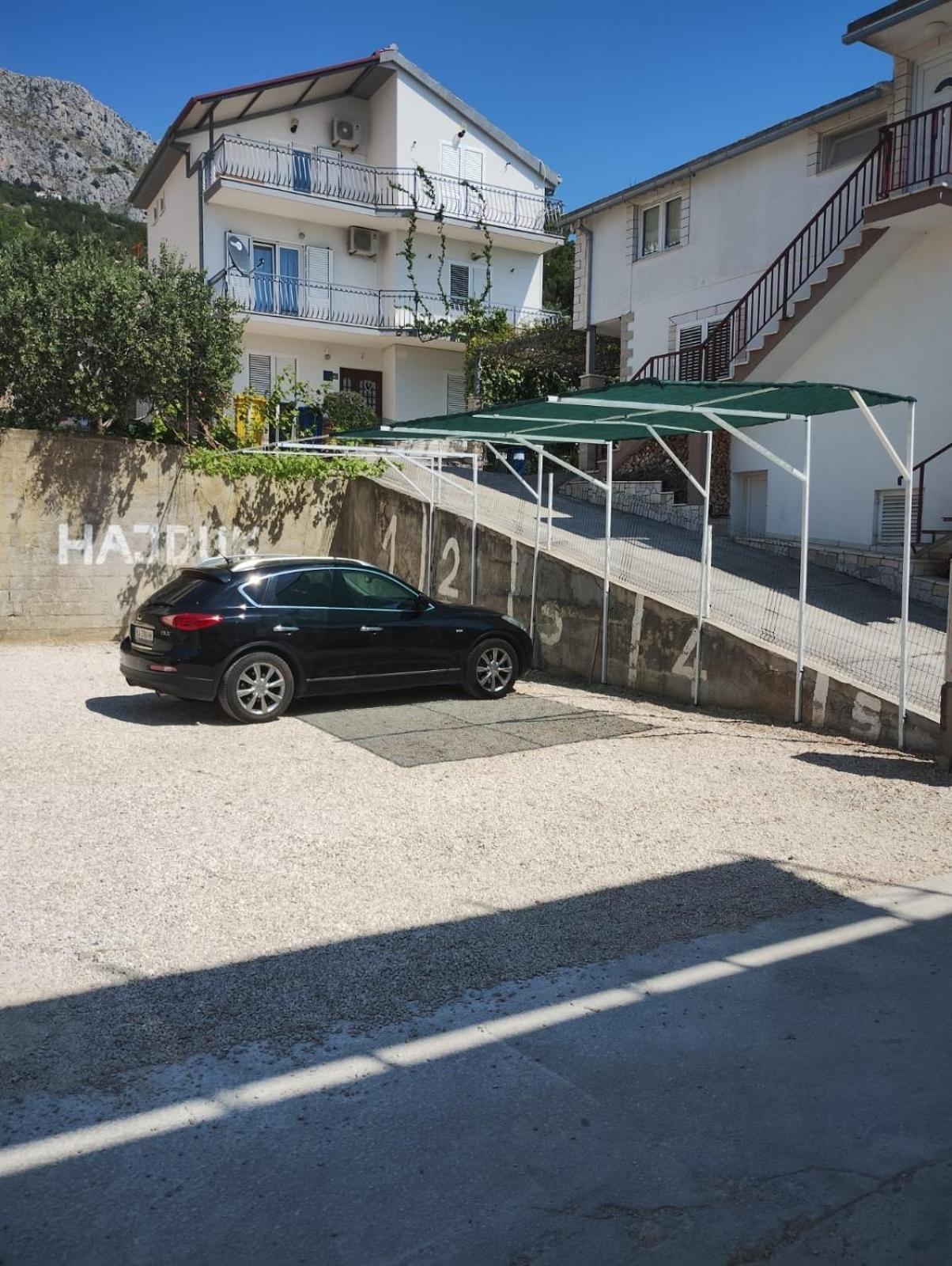 Villa Maria جيسينتسي المظهر الخارجي الصورة